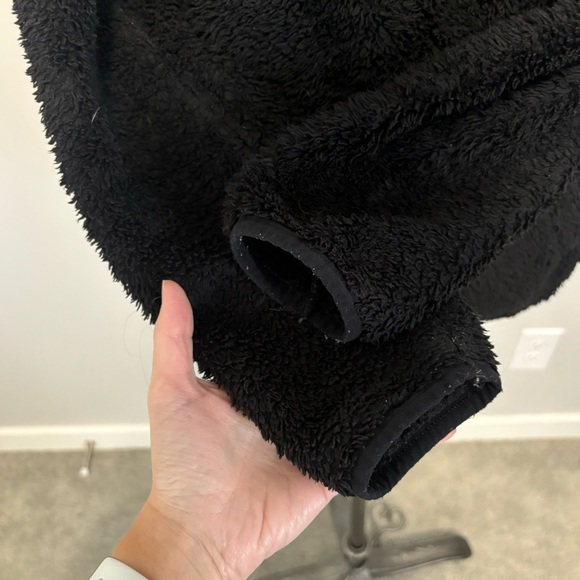 PINK Victoria’s Secret Black Sherpa Half Zip Fleece Sweater - Picture 11 of 15